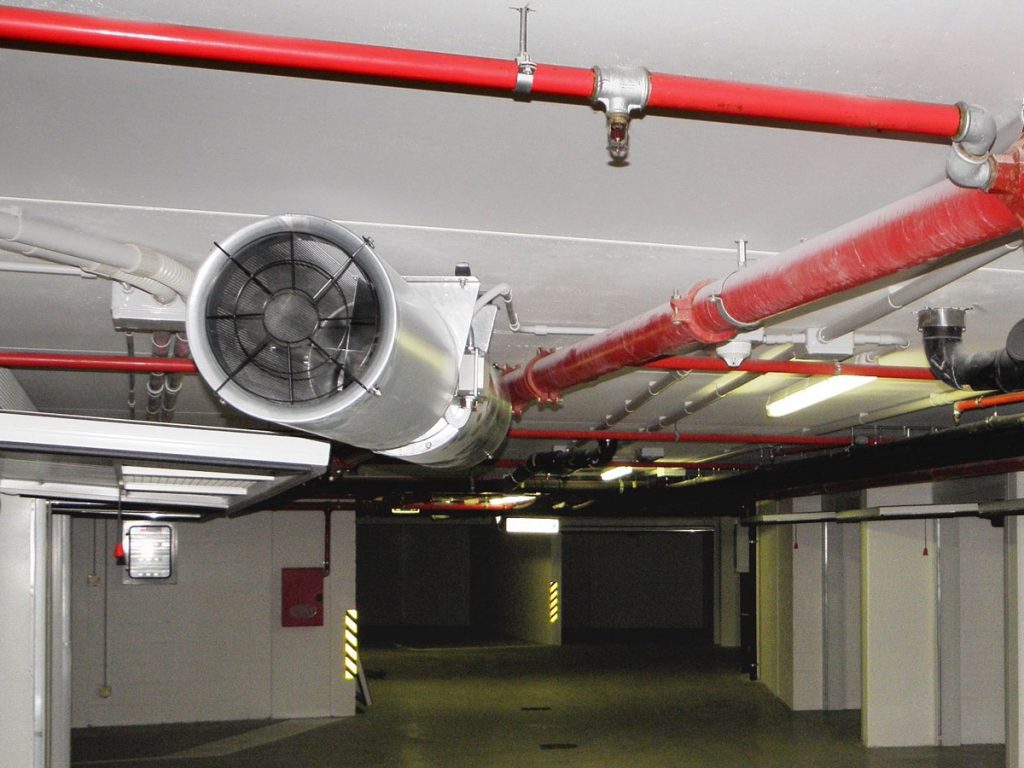 Пример противодымной вентиляции в гараже